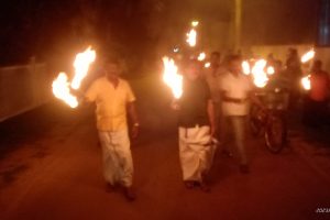 விண்வெளிக்குச் சென்ற சீனாவின் இளம் விண்வெளி வீரர்கள்