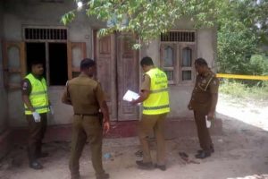 உத்திரபிரதேசத்தில் ரூ.200 கடனுக்காக மாணவரை அரை நிர்வாணமாக்கி தாக்கிய கும்பல்!