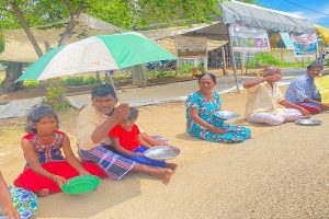 ஆப்கானிஸ்தானை உலுக்கிய சக்திவாய்ந்த நிலநடுக்கம் : 2000 பேர் பலி!