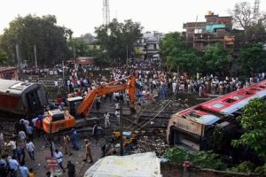 கிர்கிஸ்தானுக்குச் விஜயம் செய்துள்ள விளாடிமிர் புடின்