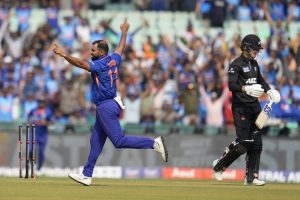 நாடளாவிய ரீதியில் பொது சுகாதார பரிசோதகர்கள் பணிப்புறக்கணிப்பு