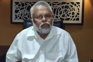 நாளை நேருக்கு நேர் மோத போகும் பாலாஜி vs தர்ஷன்.. கூடவே நம்ம நயனும் வந்துட்டாங்கபா…