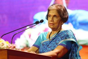 சுற்றுலா குழுக்கள் மற்றும் ஒலிபெருக்கிகளை தடை செய்யும் வெனிஸ்