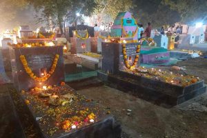 10,000 ஆண்டுகள் ஓடக்கூடிய மிகப்பெரிய கடிகாரத்தை உருவாக்கிய பெரும் பணக்காரர்!