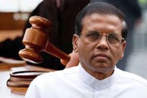 தெல்தெனிய பிரதான வீதியில் மரம் முறிந்து விழுந்து பாரிய விபத்து!