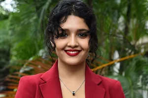 கொழும்பில் கொலையில் முடிந்த ஹோட்டல் விருந்து – இளைஞன் பலி