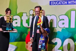பிரித்தானியாவில் இருந்து 12 வருடங்களுக்கு பின் மீளவும் சீனாவுக்கு அனுப்பப்படும் பாண்டாக்கள்!
