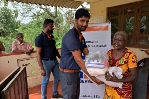 வெள்ளத்தில் மிதக்கும் மக்களின் அவலங்கள் தேர்தல்கால அரசியல் வாதிகளின் கண்களுக்கு தெரியவில்லை -ஐயாத்துரை!