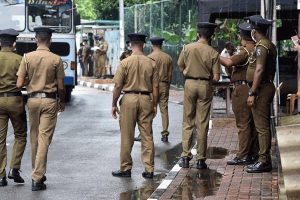 பாரிஸ் புறநகரில் 21 மாத குழந்தைக்கு நேர்ந்த கதி – இளம் தம்பதி கைது