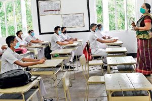 ஸ்பெயினில் கூட்ட நெரிசலை கடுமையான நடவடிக்கை எடுக்க தயராகும் அரசாங்கம்