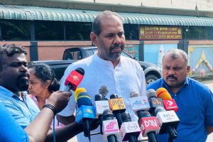 இன ஒடுக்குமுறை கருப்பொருளில் மட்டக்களப்பில் நடைபெற்ற விழிப்புணர்வு கண்காட்சி