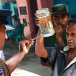 பஹ்ரைன் கடற்கரையில் மோதி விபத்துக்குள்ளான இரு போர்க்கப்பல்கள்