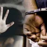 நடுவானில் எரிந்தபடி பறந்த விமானம்: வைரலாகும் வீடியோ