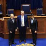 கிராமி விருது விழாவில் வைத்து பிரபல ராப் இசை பாடகர் கைது!