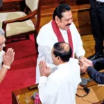 சிங்கப்பூரில் பணியாற்றுபவர்களுக்கு மிக மோசமான ஆண்டு – அச்சத்தில் ஊழியர்கள்