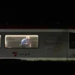 தியேட்டருக்குள் தீவைத்து கொண்டாட்டத்தில் ஈடுபட்ட பவன் கல்யாணின் ரசிகர்கள்!