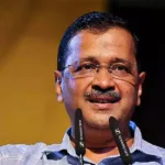 மற்றொரு பயணியின் டிக்கெட்டுடன் விமானத்தில் ஏறிய அமெரிக்க நபர் கைது