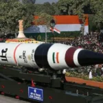 கொம்பனித்தெருவில் இரு அடுக்குமாடி குடுயிருப்பாளர்களிடையே சுவரால் ஏற்பட்ட அமைதியின்மை!
