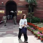 கொல்கத்தா விமான நிலையத்தில் விபத்துக்குள்ளான இரு விமானங்கள்