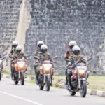 ஆஸ்திரேலியாவில் குழந்தையை மீட்கும் பணியில் ஈடுபட்ட இருவர் நீரில் மூழ்கி பலி