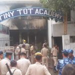 அமெரிக்காவின் டெக்சாஸை தாக்கிய பலத்த சூறாவளி ;நால்வர் பலி!