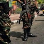 ஆஸ்திரேலியாவில் கூரிய ஆயுதத்தால் பொதுமக்கள் மீது தாக்குதல் நடத்திய சிறுவன் – சுட்டு கொன்ற பொலிஸார்