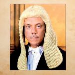 காணாமல் போன பிரிட்டிஷ் கயாக்கர் சுவிஸ் ஏரியில் சடலமாக மீட்பு