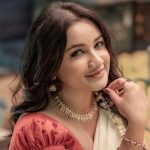 இலங்கையில் பாடசாலை  மாணவர்களுக்கு போதைபொருள் விநியோகித்த இருவரை கைது செய்த பொலிஸார்