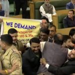 சல்மான் கானைத் தொடர்ந்து ஷாருக்கானுக்கு கொலை மிரட்டல்… பாலிவுட்டில் பரபரப்பு