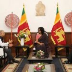 உத்தரபிரதேசத்தில் ஆசிரியரை கத்தியால் குத்திய 11ம் வகுப்பு மாணவர்