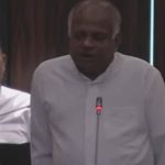 தகவல் தொடர்பு கோளாறு: இங்கிலாந்து ரயில் சேவைகள் பாதிப்பு
