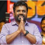 கனடாவில் வீட்டிற்கு வெளியே சிதறி கிடந்த விண்கற்கள் – ஆச்சரியத்தில் தம்பதி
