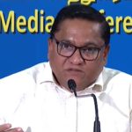 ஒரே நாளில் அஜித், விஜய் பட தயாரிப்பாளர்களுக்கு செக்….