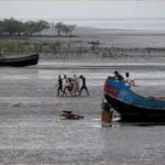 பாகிஸ்தானில் மூன்று இந்துக்களை கடத்தி சென்ற சட்டவிரோதிகள்