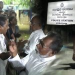 இந்தோனேசியாலில் பண்ணையிலிருந்து தப்பிய முதலைகள் – அச்சத்தில் மக்கள்