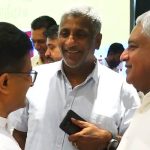 இலங்கையில் இடைத்தரகர்களால் உயரும் தேங்காய் விலை!