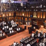 கொட்டித்தீர்க்கும் பனி : மின்வெட்டு மற்றும் உயிராபத்து குறித்து பிரித்தானியர்களுக்கு எச்சரிக்கை!