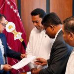 புகலிடம் பெற ஓரினச் சேர்க்கையாளர்களாக நடிப்பு – இருவர் கைது