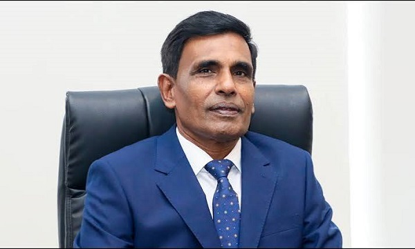 பாதாள குழு உறுப்பினர்களிடமிருந்து முன்னாள் நீதி அமைச்சர் விஜயதாச ராஜபக்சவின் மகன் மற்றும் ஐக்கிய மக்கள் சக்தியின் அமைப்பாளர் ஒருவர் ஆகியோர் லஞ்சம் பெற்றுள்ள விவகாரம் தொடர்பில் கருத்து வெளியிடுகையிலேயே அவர் இவ்வாறு கூறினார்.