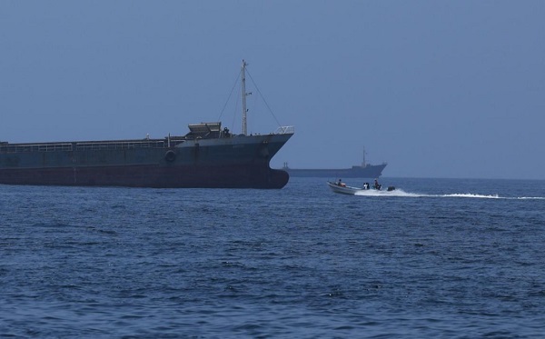 பிரிட்டிஷ் கடல்சார் வர்த்தக அமைப்பு United Kingdom Maritime Trade Operations (UKMTO) வெளியிட்டுள்ள செய்தியின்படி, தாக்குதலில் கப்பலின் மேல்தளம் சேதமடைந்தாலும் அதிர்ஷ்டவசமாக ஊழியர்கள் அனைவரும் பாதுகாப்பாக உள்ளனர்.