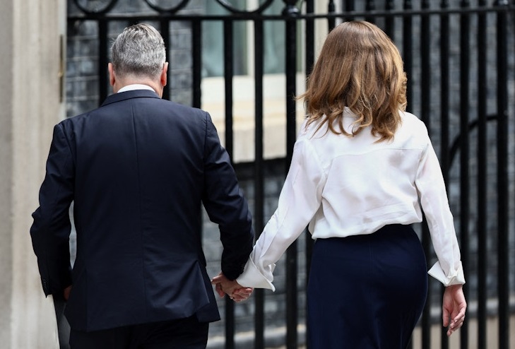 Starmer and his wife Victoria on Downing Street, June 22, 2026.