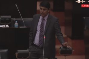 கடும் வெப்பம் – பிரான்ஸில் நீரில் மூழ்கி நாற்பது பேர் உயிரிழப்பு!
