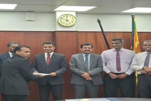 பதற வைக்கும் செம்மணி புதைகுழி – இன்றும் எலும்புக் கூடுகள் அடையாளம்