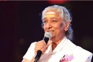 தென்னாப்பிரிக்க கால்பந்து நட்சத்திரம் ஜெய்டன் ஆடம்ஸ் 25 ஆவது வயதில் உயிரிழப்பு
