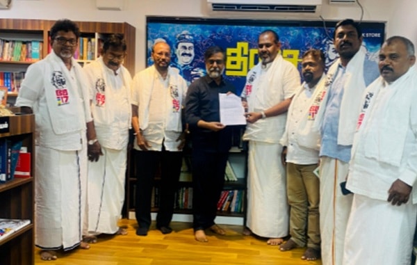 கஜேந்திரகுமார் பொன்னம்பலம் தலைமையிலான தமிழ்த் தேசியப் பேரவையின் பிரதிநிதிகள், தமிழகத்தின் பிரபல தமிழ்த் தேசிய அமைப்பான 'மே 17 இயக்கத்தின்' ஒருங்கிணைப்பாளர் திருமுருகன் காந்தி மற்றும் அந்த இயக்கத்தின் முக்கிய உறுப்பினர்களை நேரில் சந்தித்துக் கலந்துரையாடினர்.