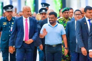 மணல் கடத்தல்காரர்களை கைது செய்ய சென்ற STF அதிகாரி நீரில் மூழ்கி பலி