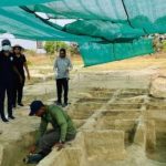 யாழ்ப்பாணம் - செம்மணி மனிதப் புதைகுழியில் மேலும் 06 எலும்புக் கூடுகள் இன்று (16) அடையாளம் காணப்பட்டன.