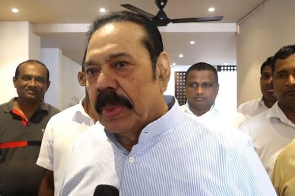 2029 ஜனாதிபதித் தேர்தலில் மக்கள் விரும்பும் வேட்பாளரையே நாம் களமிறக்குவோம். நாமல் ராஜபக்ஷவை மக்கள் கோரினால், அவர் நிச்சயம் போட்டியிடுவார். மக்கள் கோராவிட்டால் அவர் போட்டியிட மாட்டார்” என்றும் மஹிந்த ராஜபக்ச குறிப்பிட்டார்.