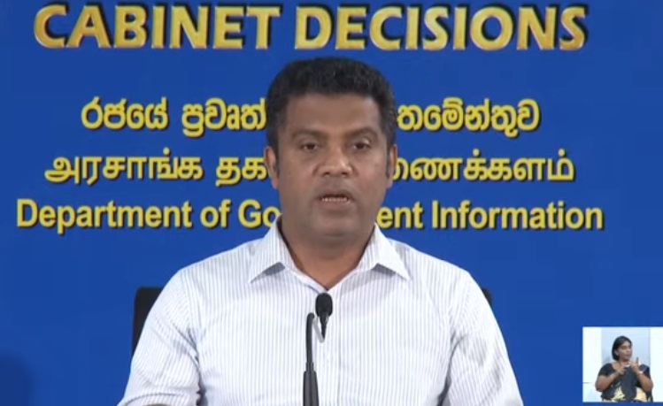 'டித்வா' சூறாவளிப் பேரழிவைத் தொடர்ந்து நாட்டில் நடைமுறைப்படுத்தப்பட்ட அவசரகால நிலைமை, இம்மாதத்துக்கு மேல் நீடிக்கப்படமாட்டாது என்று அரசு இன்று அறிவித்துள்ளது.