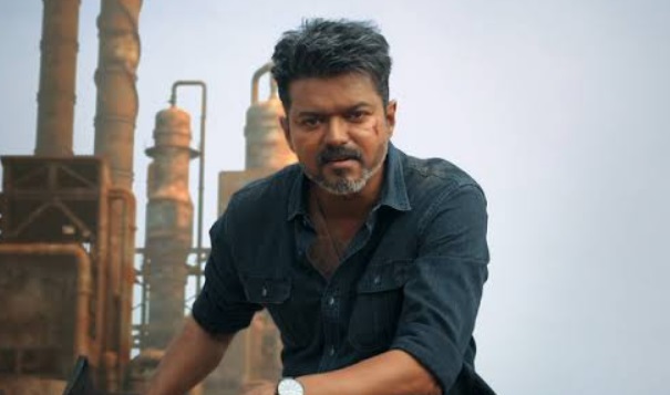 எச்.வினோத் இயக்கத்தில் முதலமைச்சர் நடிப்பில் உருவான 'ஜனநாயகன்”, கடந்த பொங்கல் பண்டிகையையொட்டி திரையிடப்பட இருந்தது.